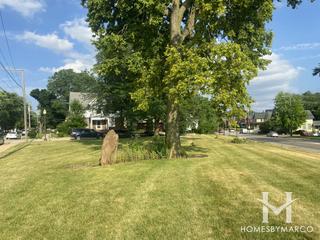 Memorial Park in Elgin, IL