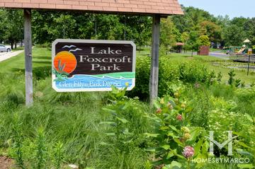 Photos of Lake Foxcroft Park in Glen Ellyn, IL