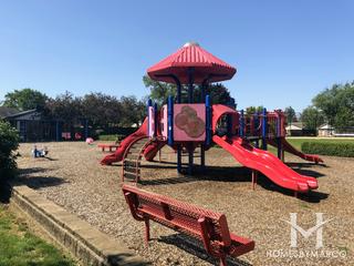 Oakton Manor Park in Niles, IL