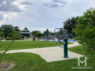 Fountain Square Park in Elk Grove Village, IL