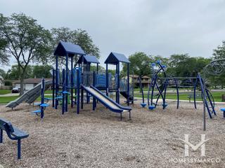 Photos of Salt Creek Park in Elk Grove Village, IL