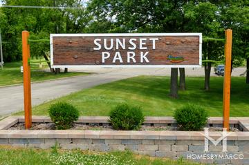 Photos of Sunset Park in Rolling Meadows, IL