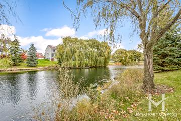 Bonner Heritage Farm in Lindenhurst, IL