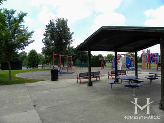 Sterling Manor Park in Geneva, IL