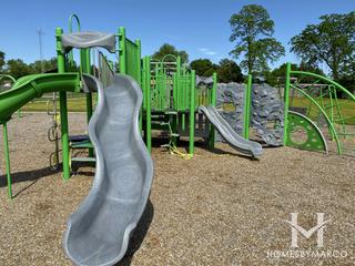 Photos of Henking School Park in Glenview, IL