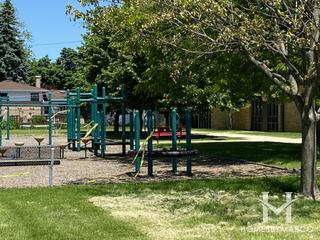 Washington School Park in Glenview, IL
