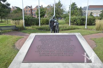 Gallery Park in Glenview, IL