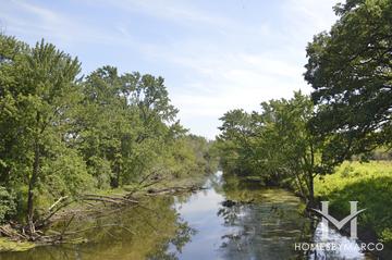 Independence Grove Forest Preserve in Libertyville, IL