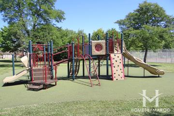 Churchill Hunt Park in Gurnee, IL