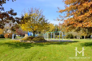 Lakewood Park in Lindenhurst, IL