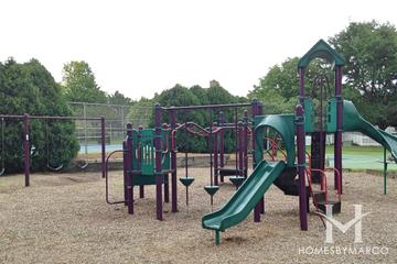 Photos of Arbor View Park in Lisle, IL