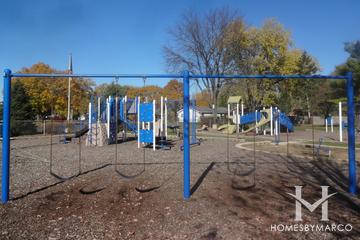 Memorial Park in Mundelein, IL