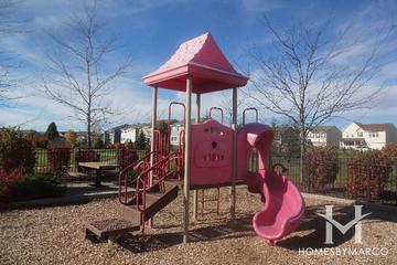 Photos of Hickory Park in Mundelein, IL