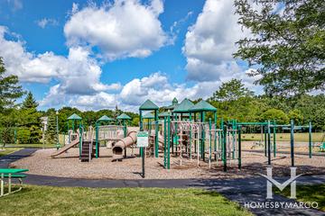 Longmeadow Park in Mundelein, IL