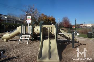 Photos of Kracklauer Park in Mundelein, IL