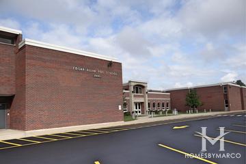 Edgar A Poe Elementary School in Arlington Heights, IL