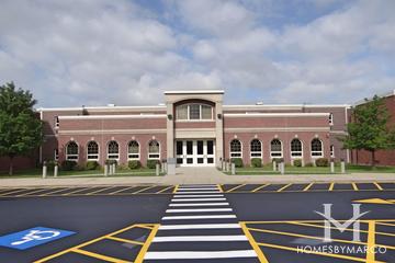 Edgar A Poe Elementary School in Arlington Heights, IL