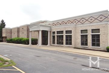 J W Riley Elementary School in Arlington Heights, IL