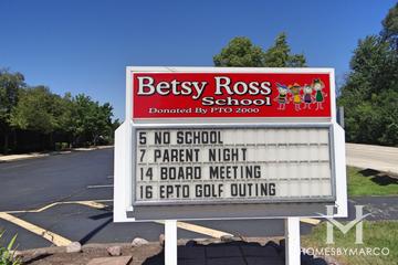 Betsy Ross Elementary School in Prospect Heights, IL