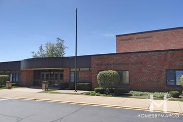 Photos of Betsy Ross Elementary School in Prospect Heights, IL