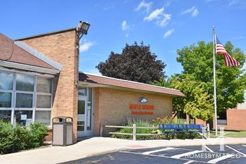 Maple School in Northbrook, IL