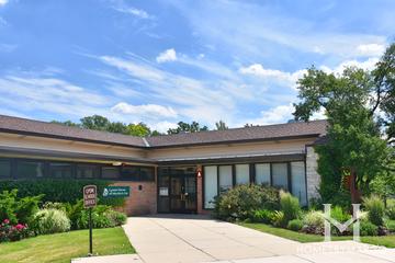 Lyon Elementary School in Glenview, IL