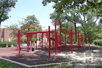 Central School in Glencoe, IL