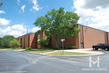 Enders-Salk Elementary School in Schaumburg, IL