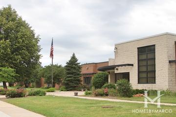 Photos of Friendship Junior High School in Des Plaines, IL