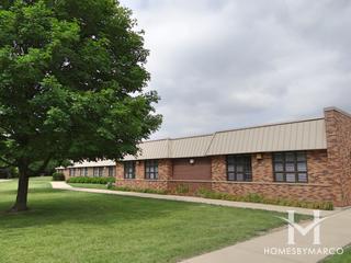 Robert Frost Elementary School in Mount Prospect, IL