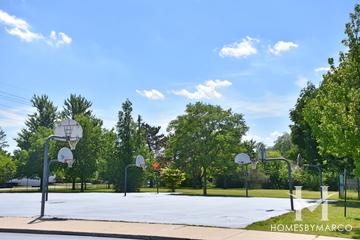 Washington Elementary School in Glenview, IL