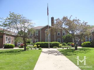 Photos of Lincolnwood Elementary School in Evanston, IL