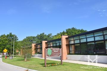 Photos of Park View Elementary School in Morton Grove, IL