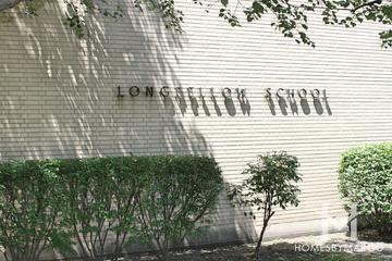 Photos of Longfellow Elementary School in Oak Park, IL