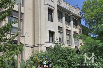 Whittier Elementary School in Oak Park, IL
