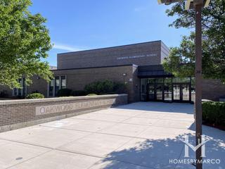 Photos of Oakwood Elementary School in Lemont, IL