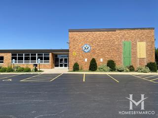 Glen Oaks Elementary School in Hickory Hills, IL