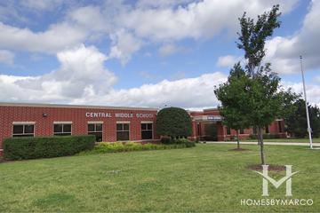 Photos of Central Middle School in Tinley Park, IL