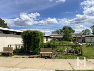 Spring Hills Elementary School in Roselle, IL