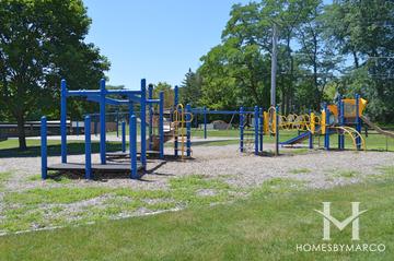 Pierce Downer Elementary School in Downers Grove, IL