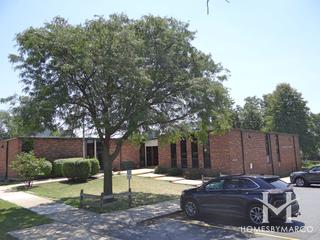 Photos of Mark DeLay School in Darien, IL