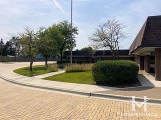 Thomas Jefferson Junior High School in Woodridge, IL