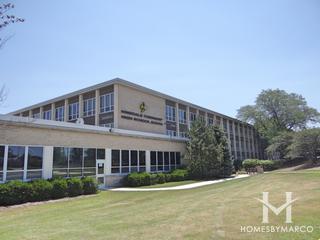 Hinsdale South High School in Darien, IL