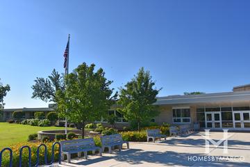 Glen Crest Middle School in Glen Ellyn, IL