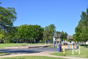 Briar Glen Elementary School in Wheaton, IL