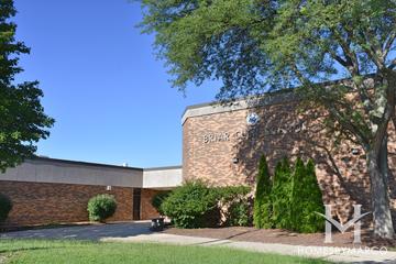 Briar Glen Elementary School in Wheaton, IL