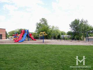 Carol Stream Elementary School in Carol Stream, IL