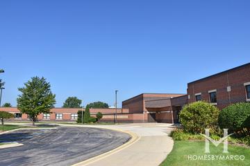 Heritage Lakes Elementary School in Carol Stream, IL