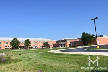 Cloverdale  Elementary School in Carol Stream, IL