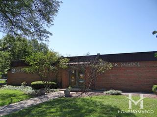 Photos of Oak Elementary School in Hinsdale, IL